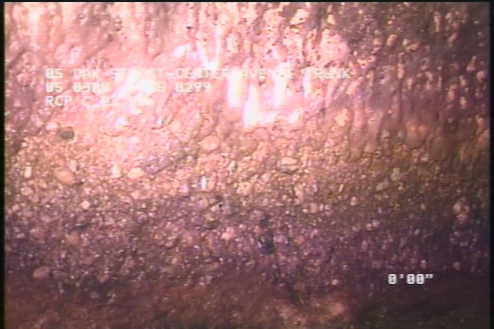 Surface Aggregate Projecting, from 08 to 04 o'clock, within 8 inches of joint: YES, Start - SEVERE AGG