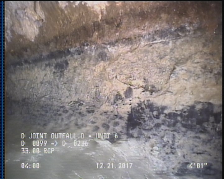 Deposits Attached Grease, 5 %of cross sectional area, from 03 to 09 o'clock, , within 8 inches of joint: YES, Start