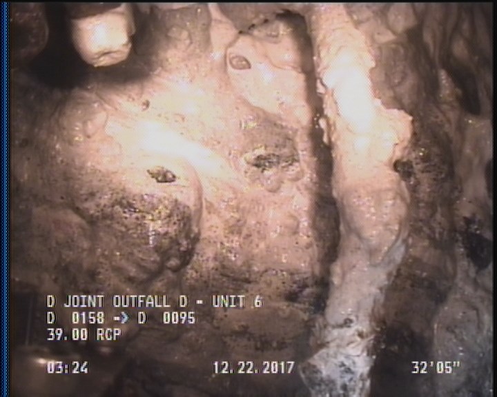 Deposits Settled Other, 15 %of cross sectional area, from 05 to 07 o'clock, , within 8 inches of joint: YES, Start - SLUDGE