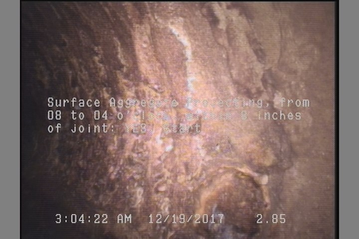 Surface Aggregate Projecting, from 08 to 04 o'clock, within 8 inches of joint: YES, Start