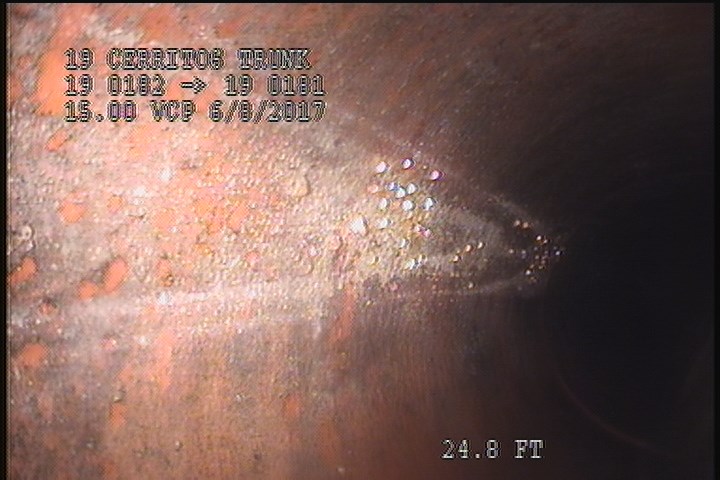 Deposits Attached Encrustation, 5 %of cross sectional area, from 10 to 02 o'clock, , within 8 inches of joint: YES, Start