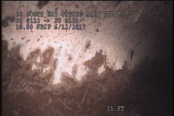 Surface Spalling, from 08 to 04 o'clock, within 8 inches of joint: YES, Start