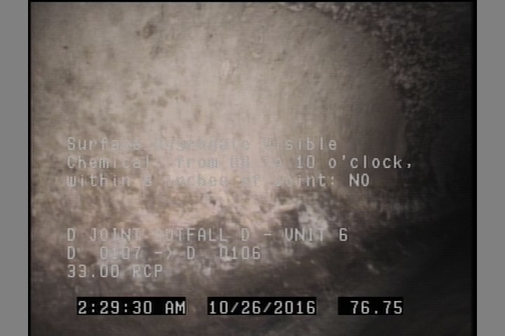 Surface Aggregate Visible Chemical, from 08 to 10 o'clock, within 8 inches of joint: NO
