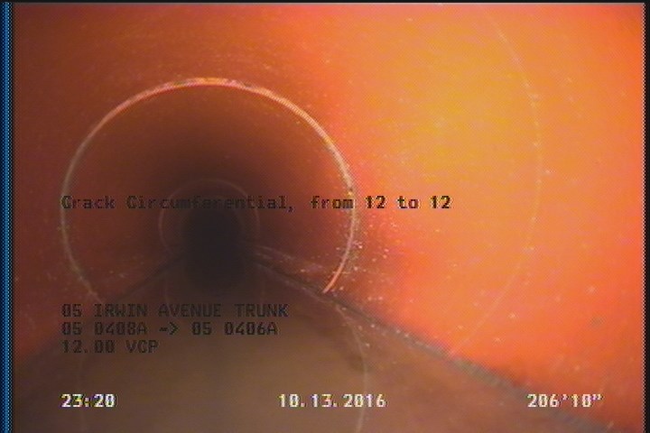 Crack Circumferential, from 12 to 12 o'clock, within 8 inches of joint: NO