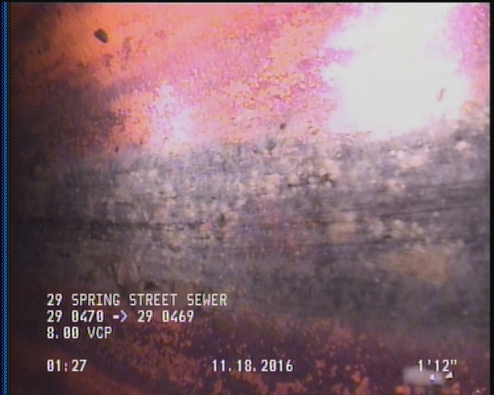 Deposits Attached Grease, 5 %of cross sectional area, from 05 to 07 o'clock, , within 8 inches of joint: YES, Start
