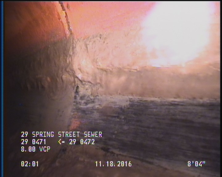 Deposits Attached Grease, 5 %of cross sectional area, from 05 to 07 o'clock, , within 8 inches of joint: YES, Start