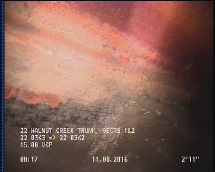Deposits Attached Grease, 5 %of cross sectional area, from 04 to 08 o'clock, , within 8 inches of joint: YES, Start
