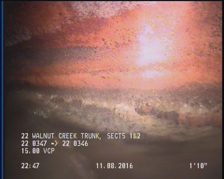 Deposits Attached Grease, 5 %of cross sectional area, from 04 to 08 o'clock, , within 8 inches of joint: YES, Start
