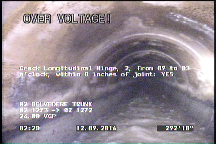Crack Longitudinal Hinge, 2, from 09 to 03 o'clock, within 8 inches of joint: YES, Start
