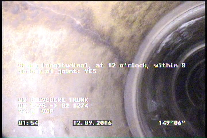 Crack Longitudinal, at 12 o'clock, within 8 inches of joint: YES