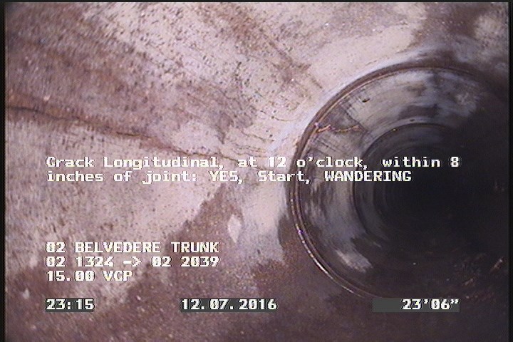 Crack Longitudinal, at 12 o'clock, within 8 inches of joint: YES, Start - WANDERING