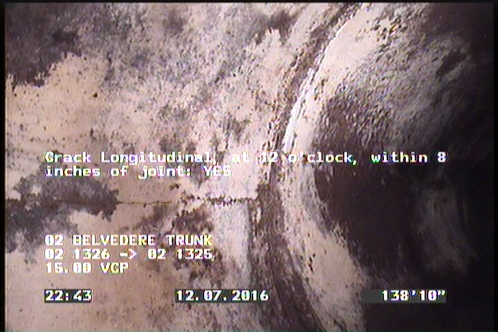 Crack Longitudinal, at 12 o'clock, within 8 inches of joint: YES