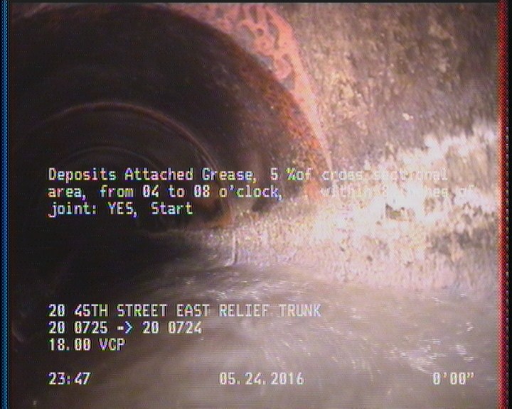 Deposits Attached Grease, 5 %of cross sectional area, from 04 to 08 o'clock, , within 8 inches of joint: YES, Start