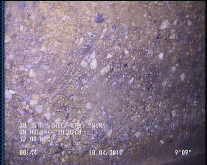 Surface Aggregate Projecting, from 09 to 03 o'clock, within 8 inches of joint: YES, Start