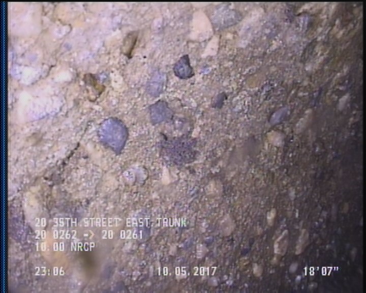 Surface Aggregate Projecting, from 08 to 04 o'clock, within 8 inches of joint: YES, Start