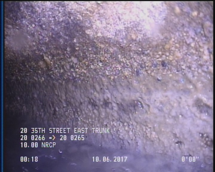 Deposits Attached Grease, 5 %of cross sectional area, from 03 to 09 o'clock, , within 8 inches of joint: YES, Start