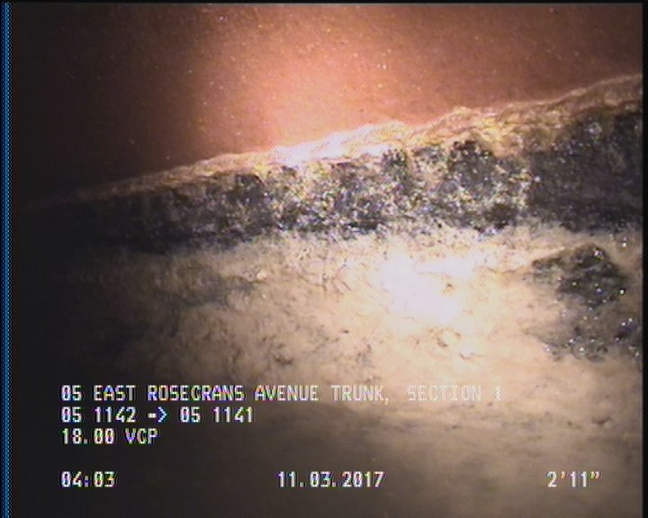 Deposits Attached Grease, 5 %of cross sectional area, from 03 to 09 o'clock, , within 8 inches of joint: YES, Start