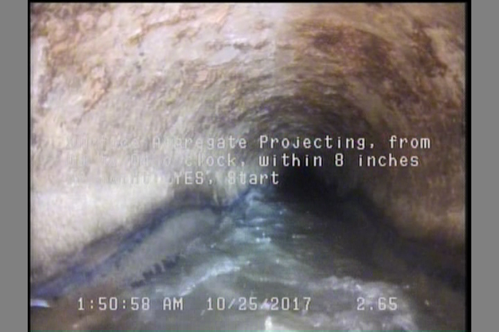 Surface Aggregate Projecting, from 08 to 04 o'clock, within 8 inches of joint: YES, Start