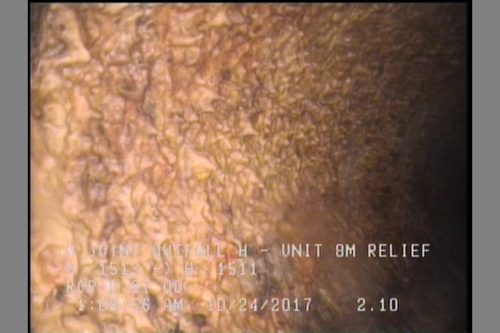 Surface Spalling, from 08 to 04 o'clock, within 8 inches of joint: YES, Start