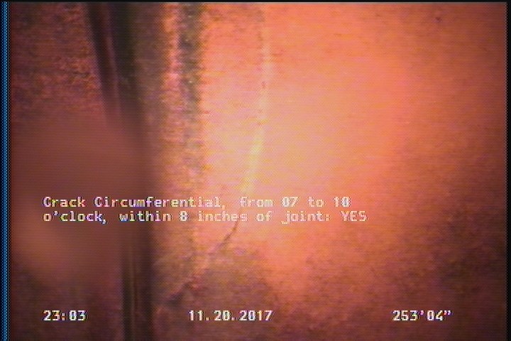 Crack Circumferential, from 07 to 10 o'clock, within 8 inches of joint: YES