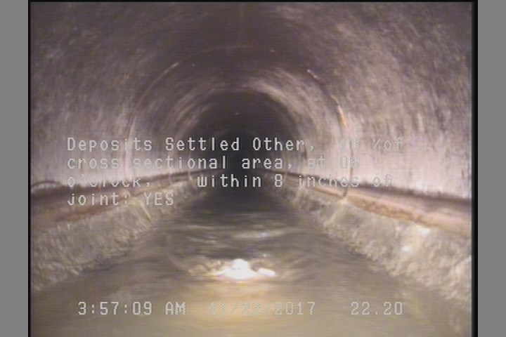 Deposits Settled Other, 10 %of cross sectional area, at 06 o'clock, , within 8 inches of joint: YES