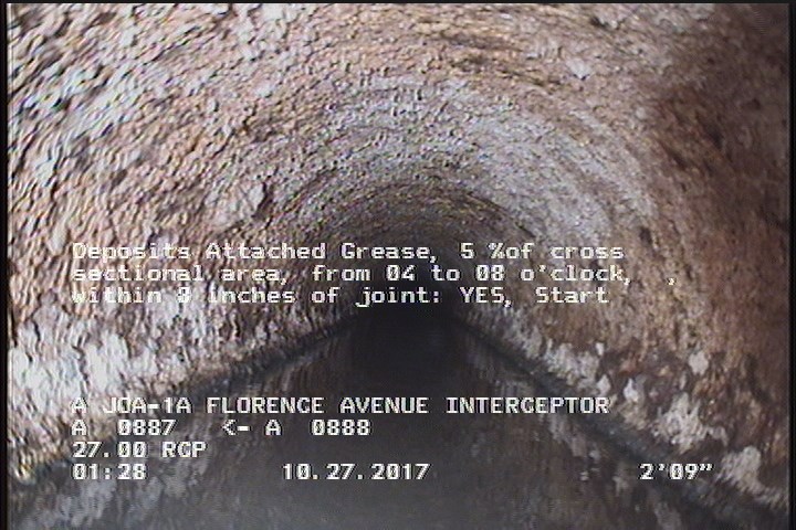 Deposits Attached Grease, 5 %of cross sectional area, from 04 to 08 o'clock, , within 8 inches of joint: YES, Start