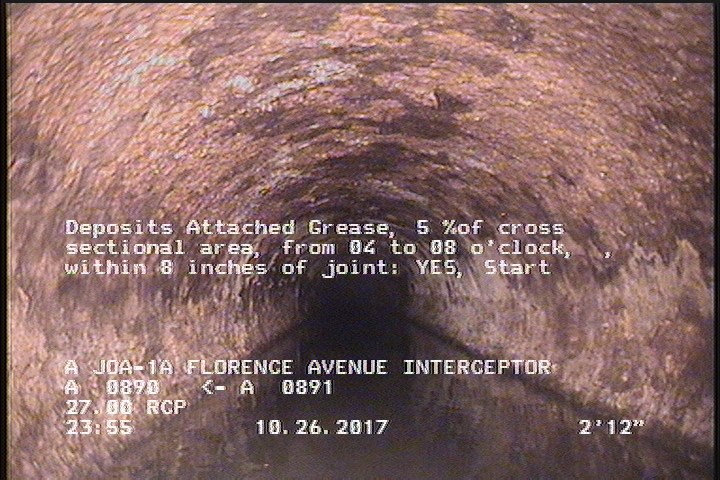 Deposits Attached Grease, 5 %of cross sectional area, from 04 to 08 o'clock, , within 8 inches of joint: YES, Start