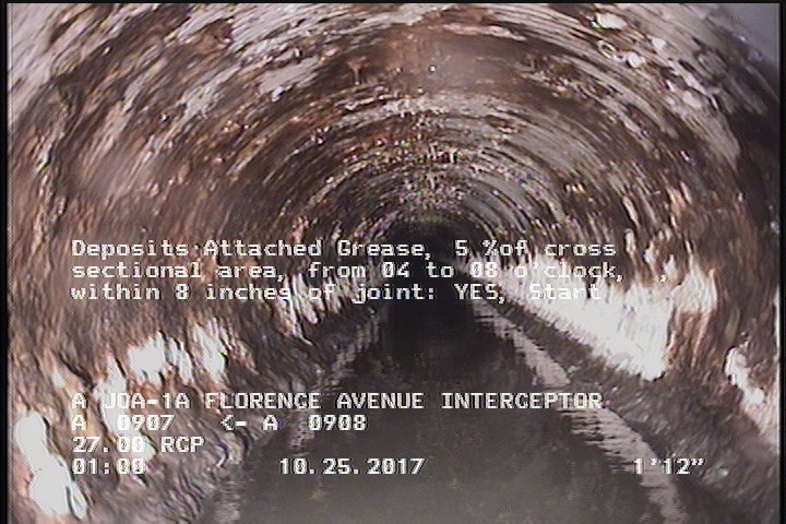 Deposits Attached Grease, 5 %of cross sectional area, from 04 to 08 o'clock, , within 8 inches of joint: YES, Start
