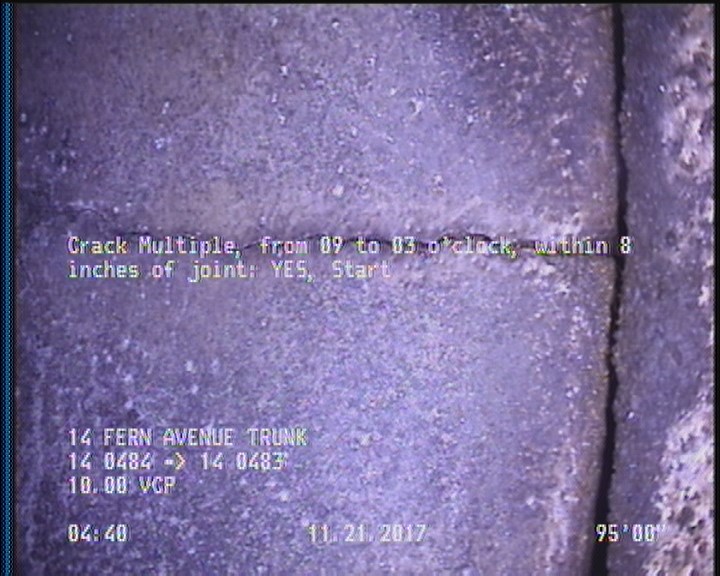 Crack Multiple, from 09 to 03 o'clock, within 8 inches of joint: YES, Start