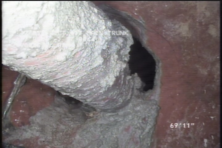 General Observation - PIPE THROUGH LINE 9:00