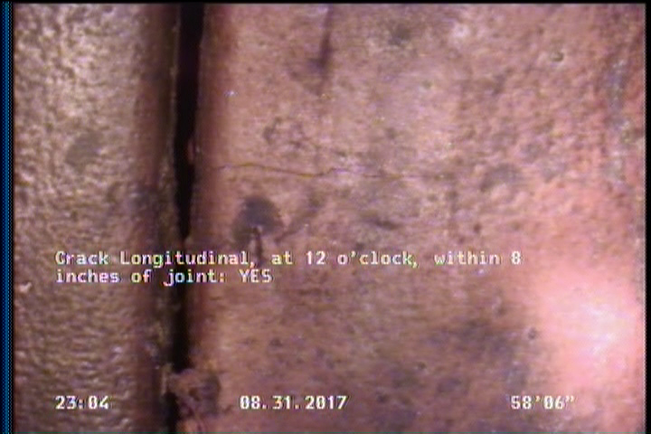 Crack Longitudinal, at 12 o'clock, within 8 inches of joint: YES