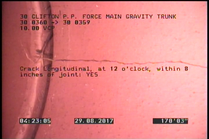 Crack Longitudinal, at 12 o'clock, within 8 inches of joint: YES