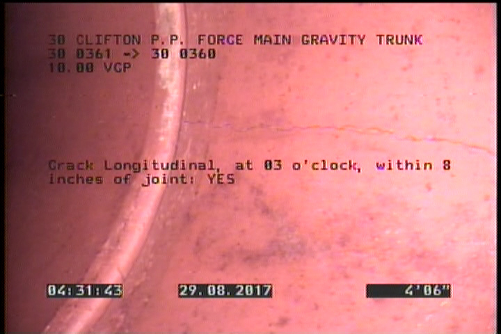 Crack Longitudinal, at 03 o'clock, within 8 inches of joint: YES