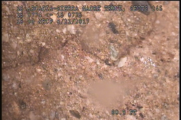 Surface Spalling, from 09 to 03 o'clock, within 8 inches of joint: NO - PEELING CONCRETE SEVERE AGG ATTACHED
