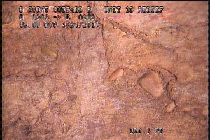 Surface Aggregate Visible, from 02 to 03 o'clock, within 8 inches of joint: YES - SPORATIC SEVERE AGG