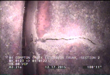 Crack Longitudinal, at 12 o'clock, within 8 inches of joint: YES