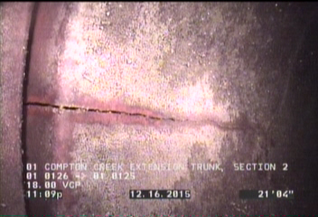 Crack Multiple, from 09 to 03 o'clock, within 8 inches of joint: YES