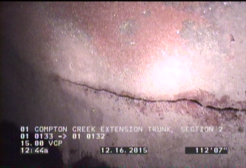 Crack Spiral, from 07 to 03 o'clock, within 8 inches of joint: YES