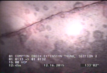 Crack Longitudinal, at 02 o'clock, within 8 inches of joint: YES