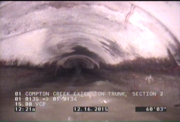 Crack Multiple, from 09 to 02 o'clock, within 8 inches of joint: YES