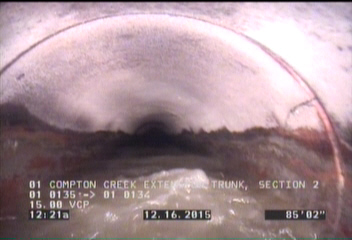 Crack Spiral, from 02 to 03 o'clock, within 8 inches of joint: YES