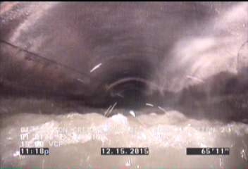 Crack Longitudinal, at 02 o'clock, within 8 inches of joint: YES