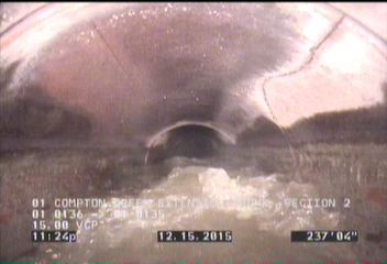 Crack Spiral, from 01 to 03 o'clock, within 8 inches of joint: YES