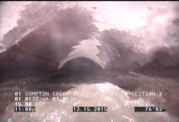 Crack Longitudinal, at 02 o'clock, within 8 inches of joint: YES