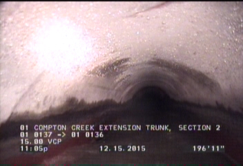 Crack Multiple, from 12 to 03 o'clock, within 8 inches of joint: YES