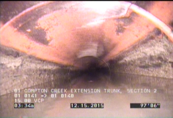 Crack Spiral, from 12 to 01 o'clock, within 8 inches of joint: YES