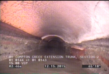 Crack Longitudinal, at 01 o'clock, within 8 inches of joint: YES