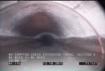 Crack Longitudinal, at 11 o'clock, within 8 inches of joint: YES