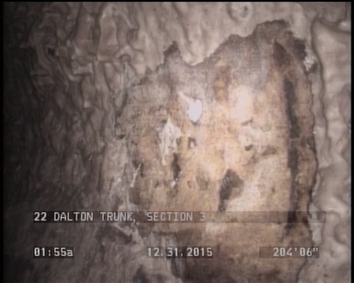 Surface Reinforcement Corroded, from 01 to 02 o'clock, within 8 inches of joint: NO