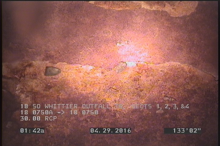 Surface Aggregate Visible, from 10 to 02 o'clock, within 8 inches of joint: YES